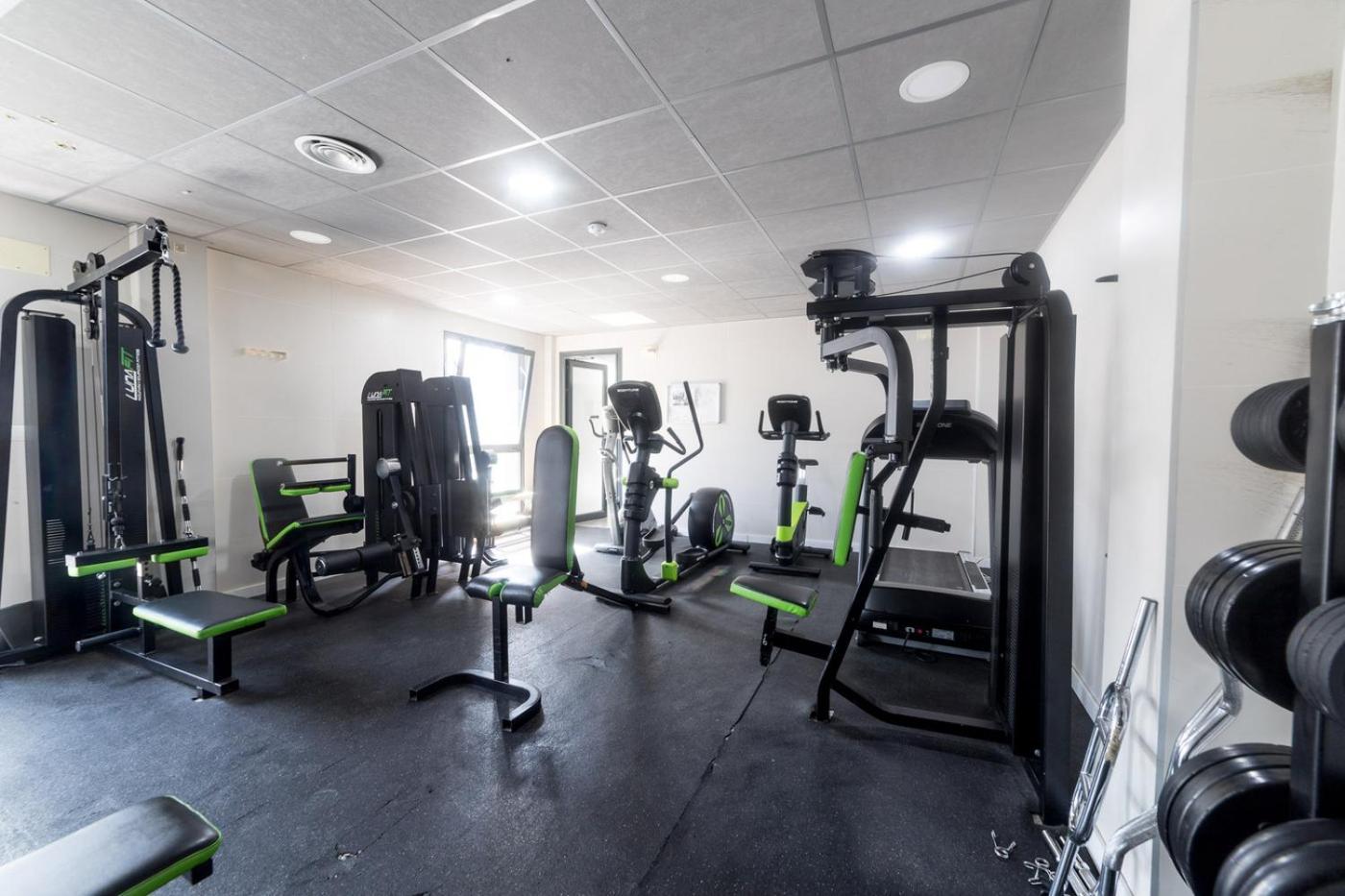 Apto. Con Piscinas Y Gym A 800 Metros De Playa إل كامبيلو المظهر الخارجي الصورة