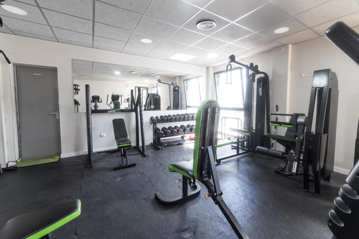 Apto. Con Piscinas Y Gym A 800 Metros De Playa إل كامبيلو المظهر الخارجي الصورة